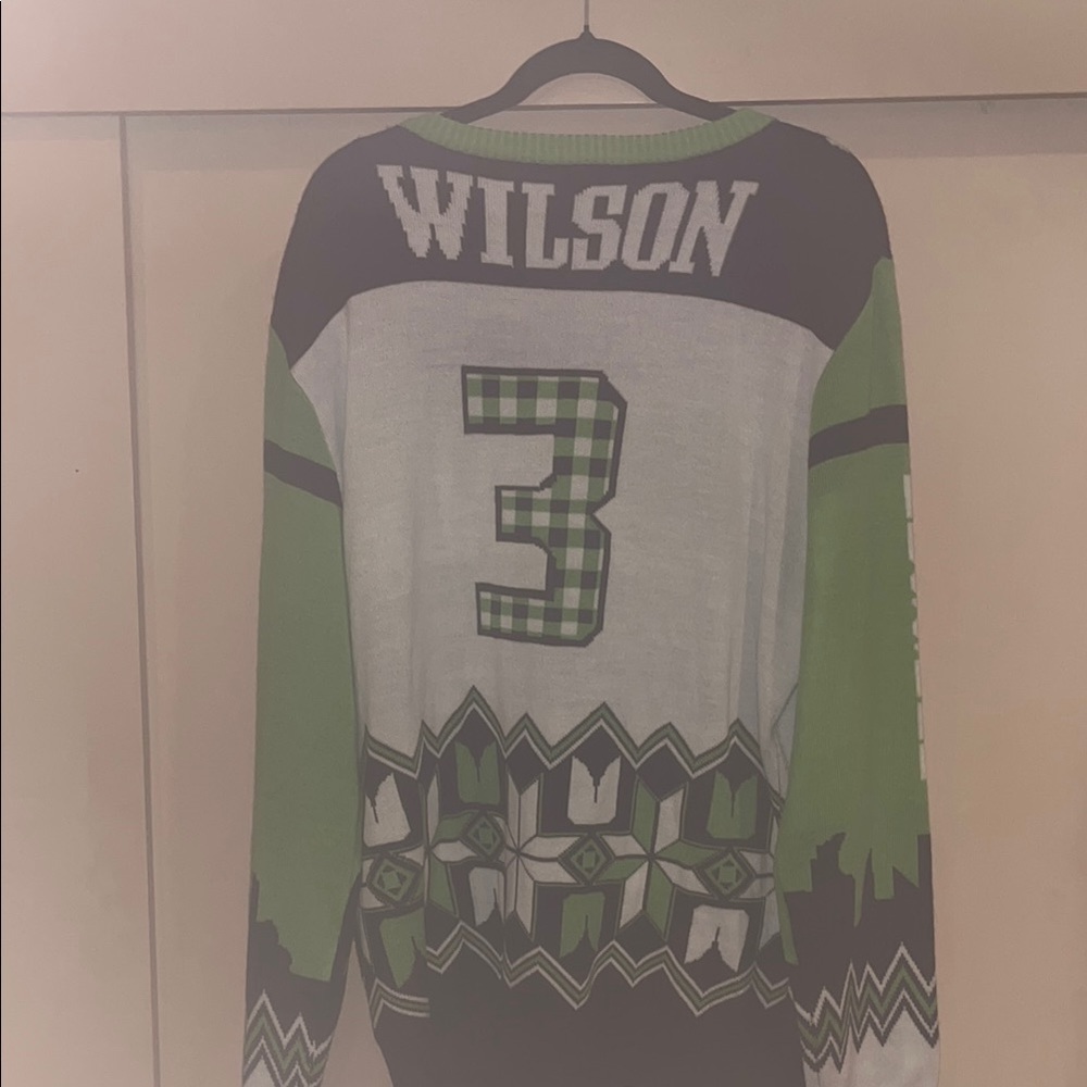 Seattle Seahawks Green and Blue #3 Wilson Sweater SZ XL - Picture 10 of 10